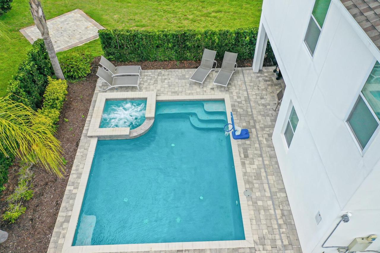 7 Bdr Family Themed Home With Mario Games Room And Free Pool Heat 奥兰多 外观 照片